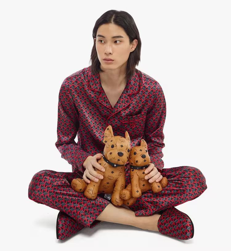 MCM o1mt1gz0125 Size: OS / Maxi Monogram Pup in Brown/Black Size ONE SIZE - 5 Thumbnail