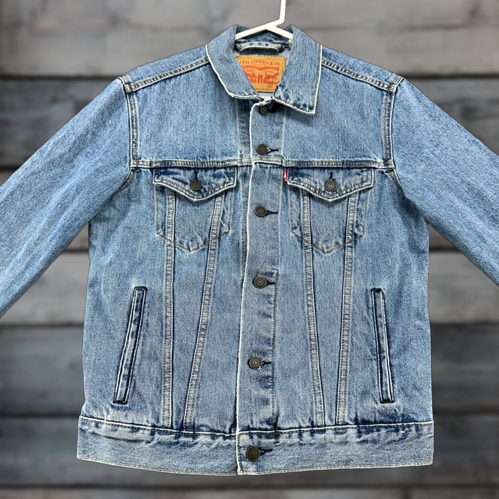 Levi's VINTAGE Levi's Jacket Mens Small Blue Denim Trucker Jean Cotton Light Wash Biker Retro 90s Mens Size US 29 - 1 Thumbnail
