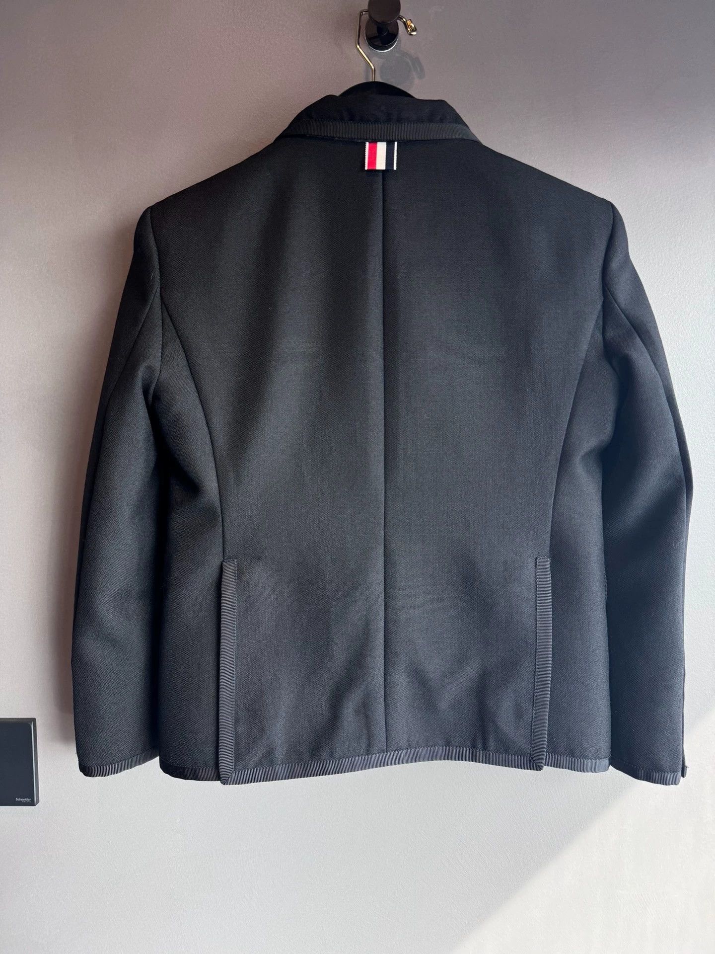 Thom Browne Thom Browne Women's Wool Suit Jacket Black Piping Size38 Size XS / US 0-2 / IT 36-38 - 2 Thumbnail
