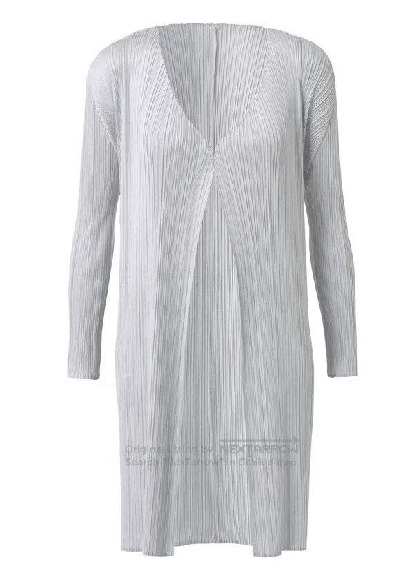Issey Miyake Issey Miyake Ruffled Fish Scale Turtleneck Top in Blue-pur Size L / US 10 / IT 46 - 1 Thumbnail
