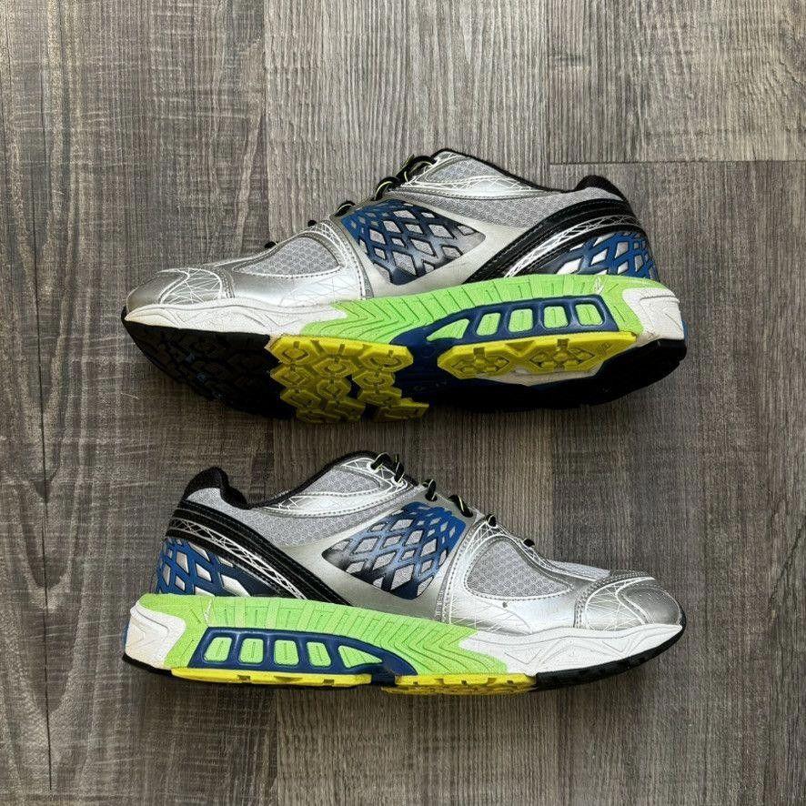New Balance NEW BALANCE • 1340 V2 (11.5M) 2E Size US 11.5 / EU 44-45 - 3 Thumbnail