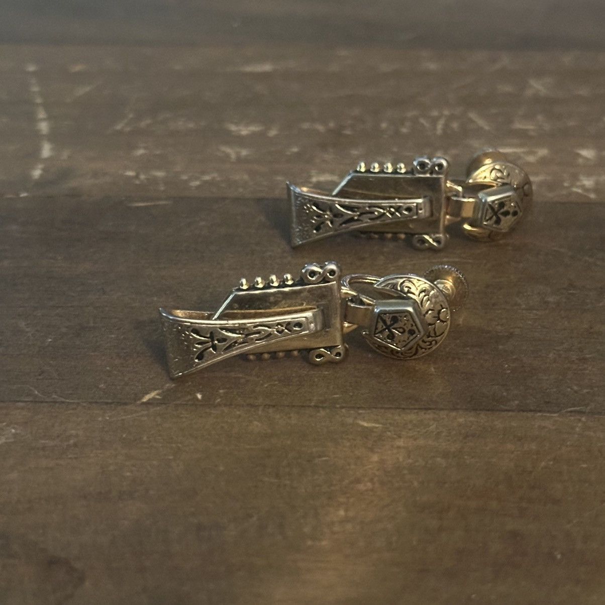 Vintage Vintage Victorian Etruscan Revival gold doorknocker earrings Size ONE SIZE - 5 Thumbnail