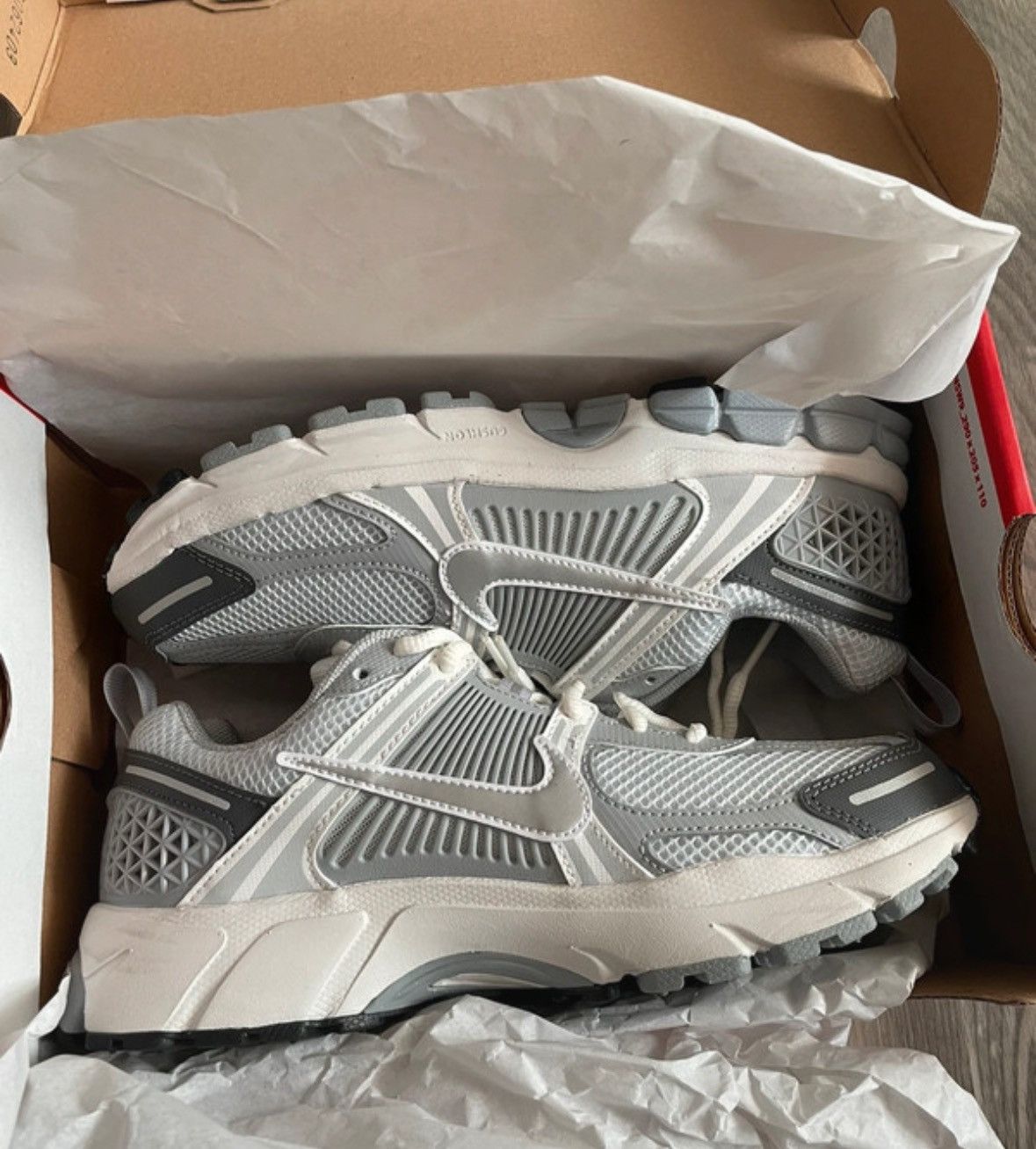 Nike Nike Zoom Vomero 5 buty sneakersy Size US 8.5 / IT 38.5 - 3 Thumbnail