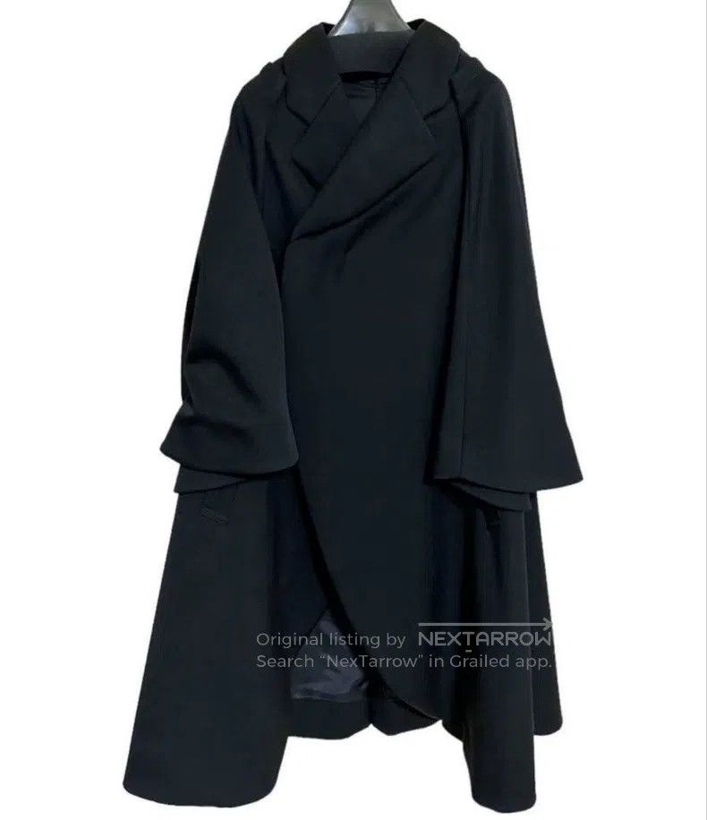 Comme des Garcons Comme Des Garcons Black vintage anime design top Size XS / US 0-2 / IT 36-38 - 1 Thumbnail