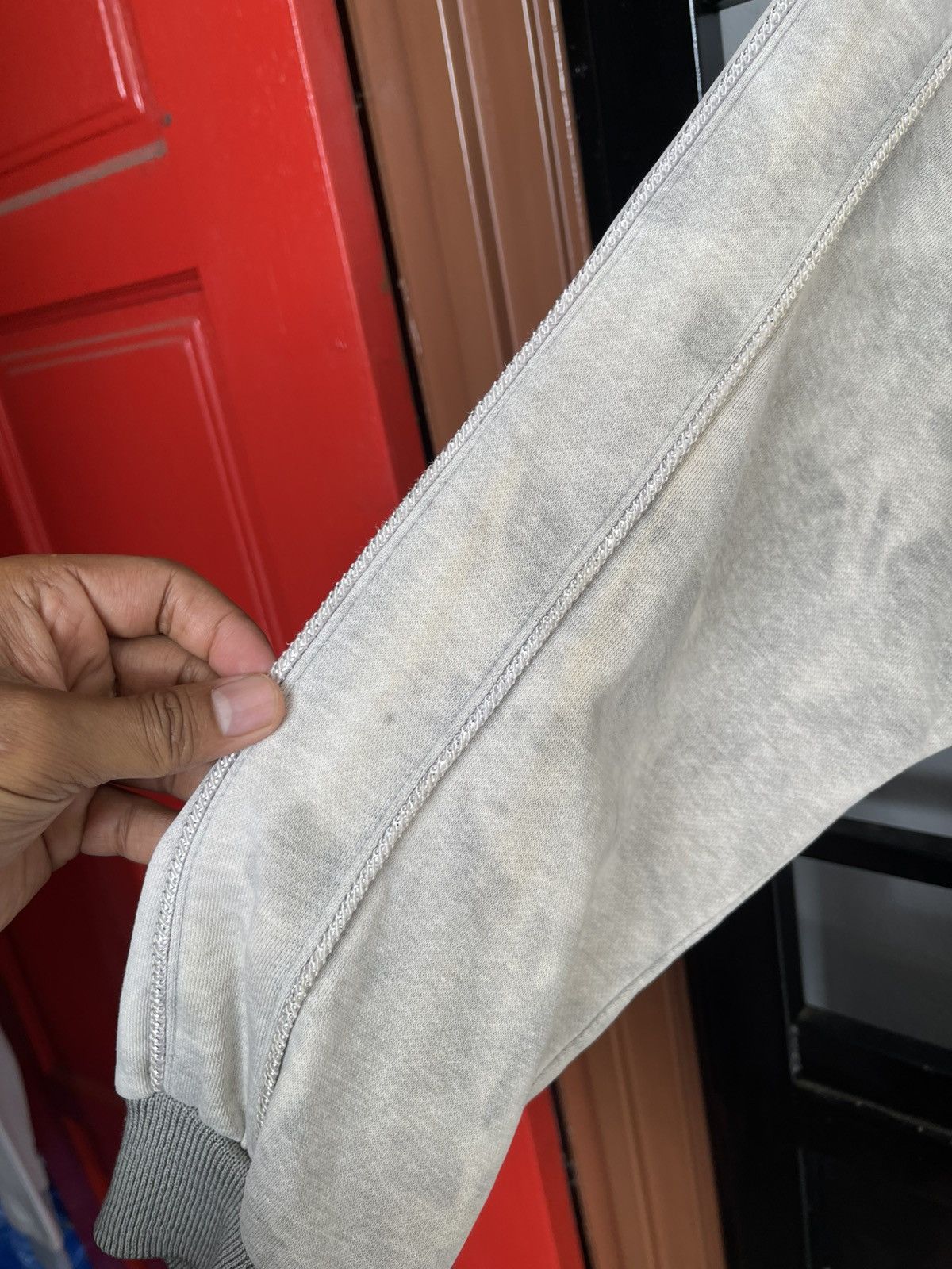 Good Enough Vintage Bleach Distressed Gdeh Hiroshi Fujiwara Size US L / EU 52-54 / 3 - 8 Thumbnail