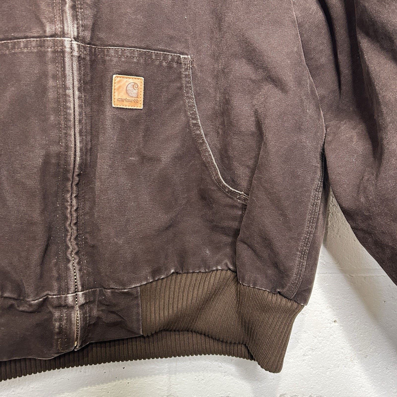 Carhartt Vintage Carhartt Hooded Active Jacket “Dark Brown” J130 DKB Size US L / EU 52-54 / 3 - 3 Thumbnail