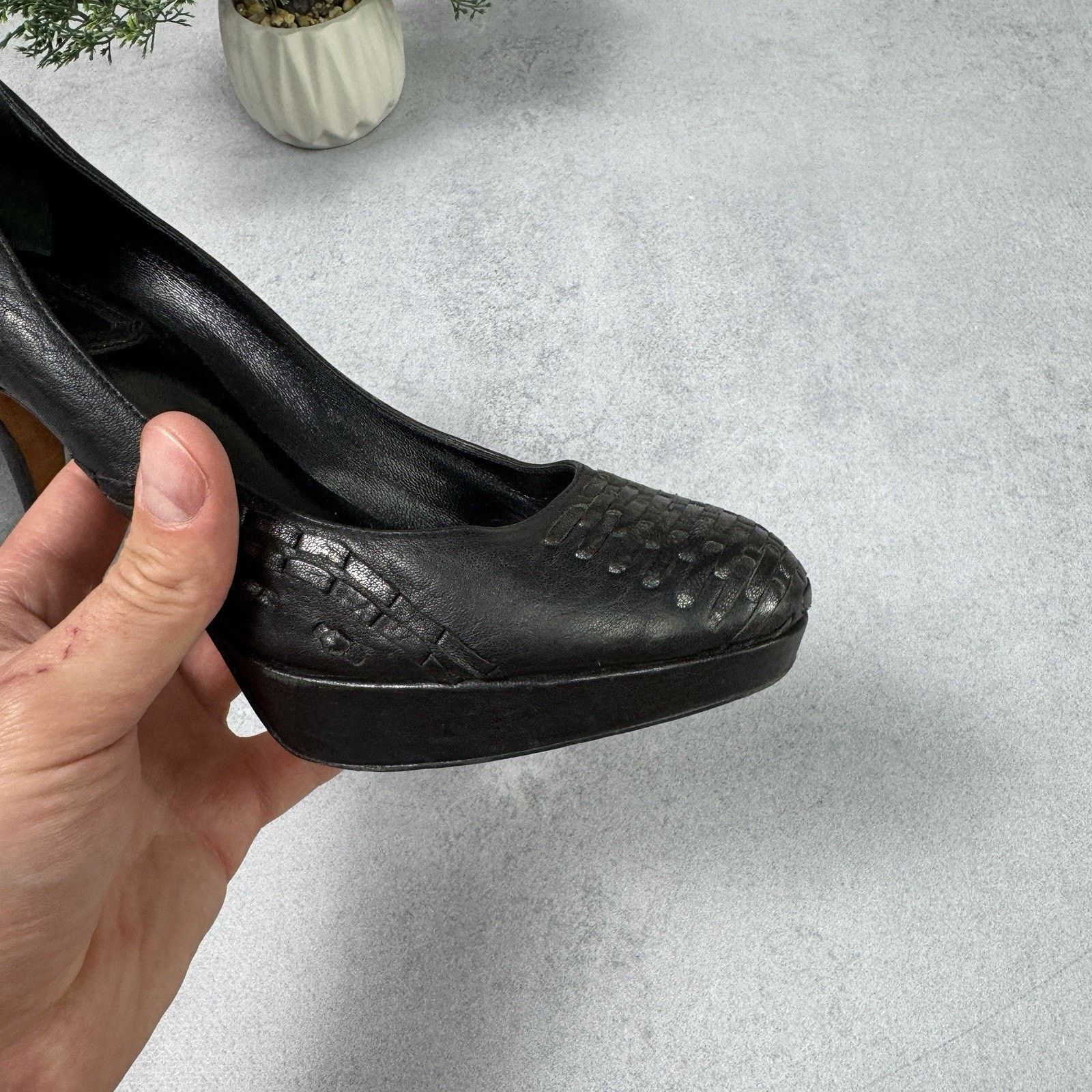 Dior CHRISTIAN DIOR Braided Leather Platform Pumps Black size 39 Size US 9 / IT 39 - 18 Thumbnail