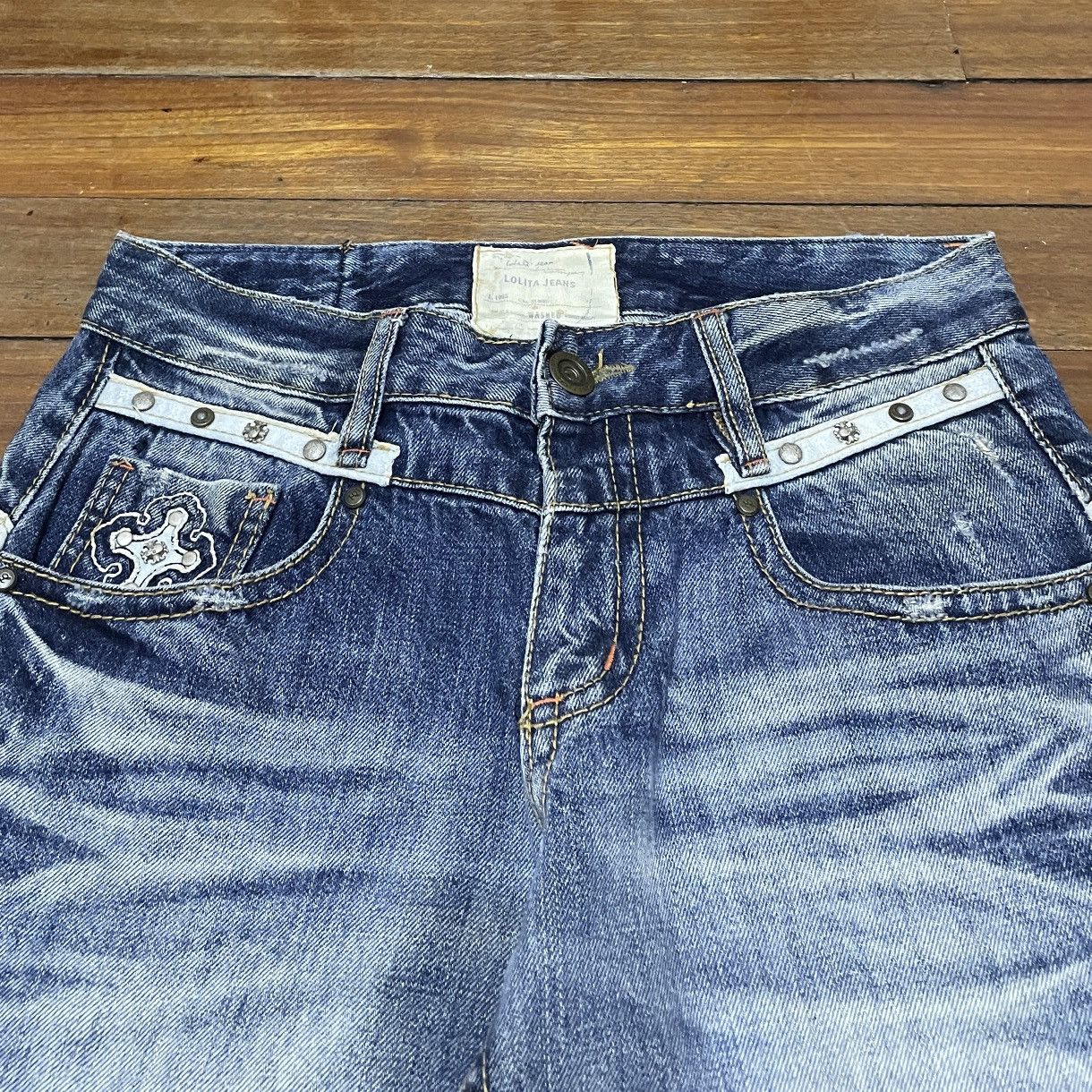 Le Grande Bleu (L.G.B.) Very Rare Vintage Japanese Brand Lolita Jeans 1990s Size US 30 / EU 46 - 3 Thumbnail