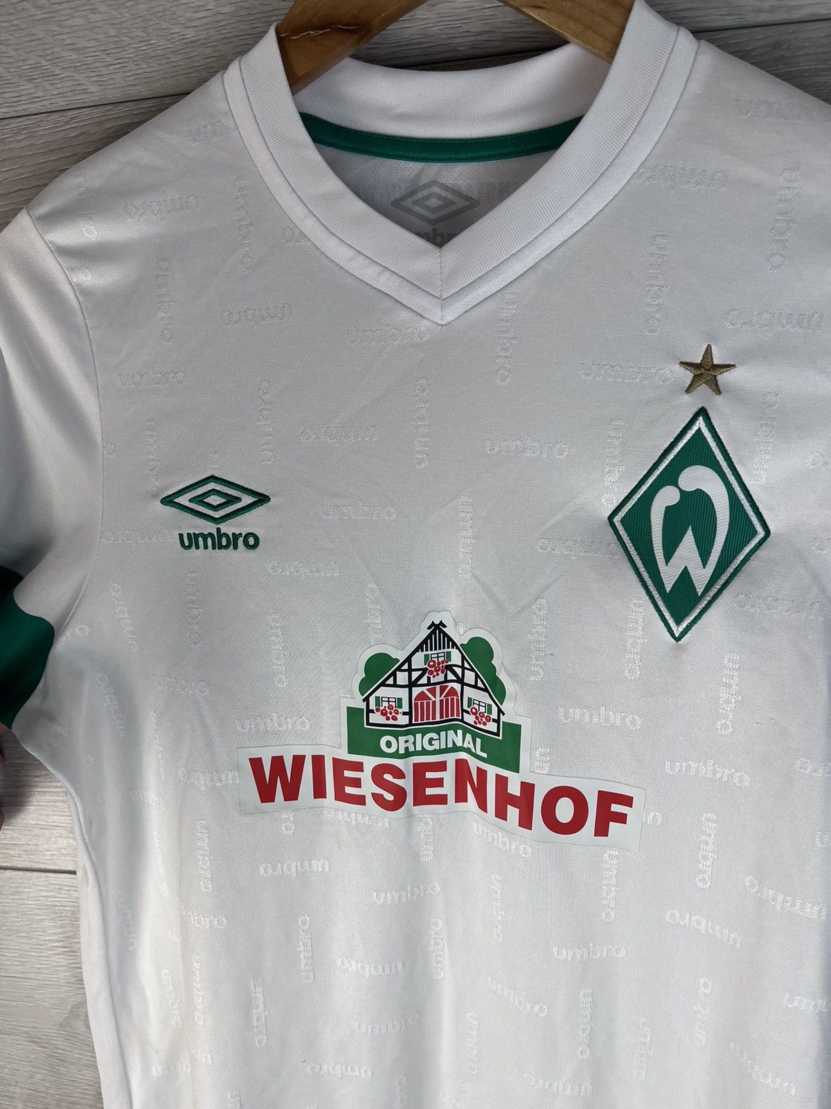 Umbro Werder Bremen Bundesliga Germany Umbro Football rap hip hop Size US S / EU 44-46 / 1 - 6 Thumbnail