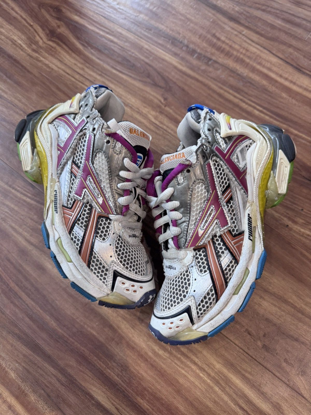 Balenciaga Balenciaga Runner Multicolor Size US 5 / EU 37 - 1 Thumbnail