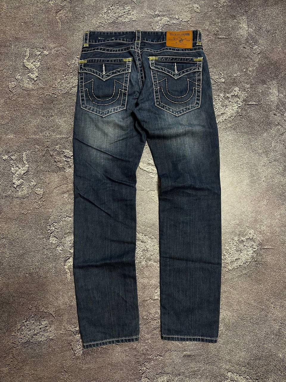 True Religion: Mens 31 inch Spell on sale Out Vintage Rare Straight Leg Jeans