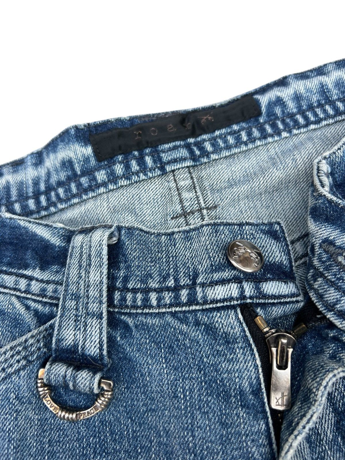Japanese Brand Vintage Roarguns Japan Distressed Denim Flare Jeans Size US 31 - 5 Thumbnail
