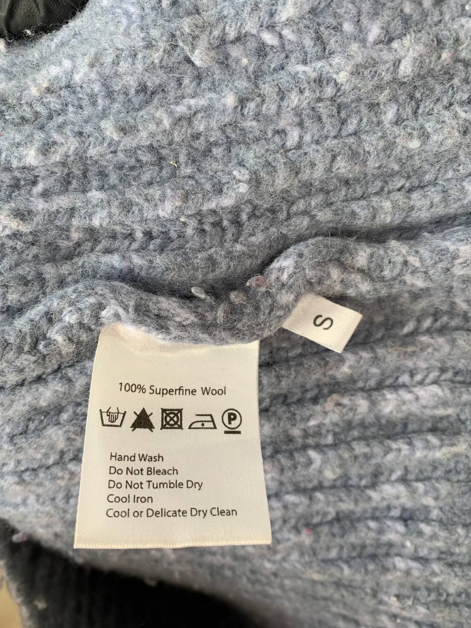 Other Celtic & Co Wool Knit Sweater Turtle neck Portugal Size S / US 4 / IT 40 - 10 Thumbnail