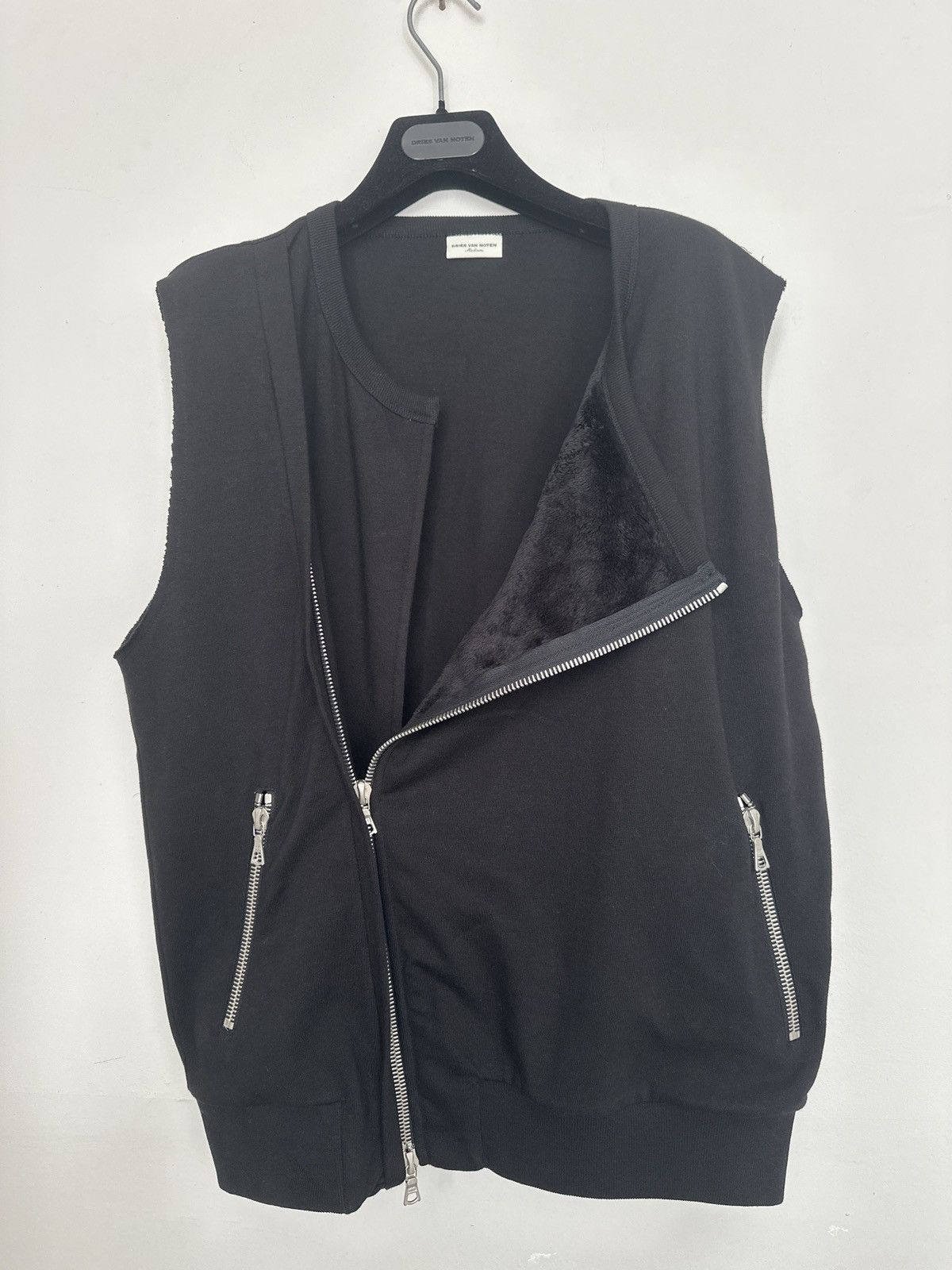 Dries Van Noten Dries Van Noten " archive " zipped armless bikerjacket Size US M / EU 48-50 / 2 - 2 Thumbnail