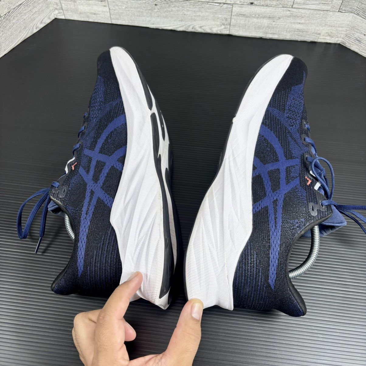 Asics Asics Dynablast 5 Running Blue Black 1011B983-400 mens sz 12 Size US 12 / EU 45 - 9 Thumbnail