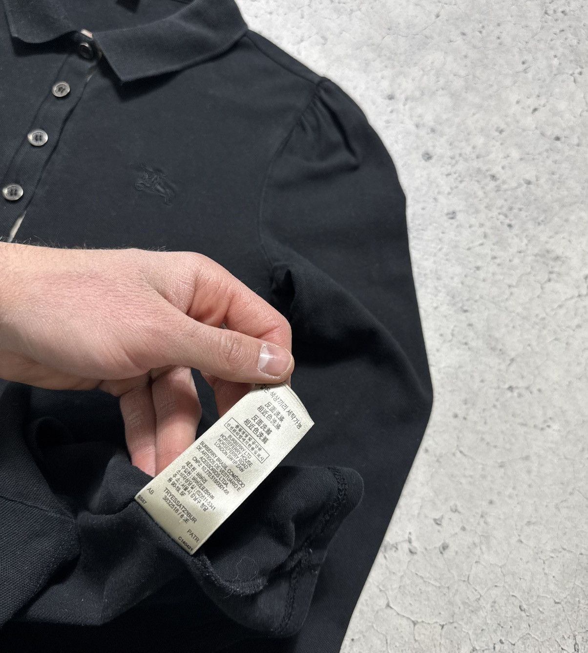 Burberry Burberry Black Luxury Long Sleeve Vintage Size XS Size XS / US 0-2 / IT 36-38 - 10 Thumbnail