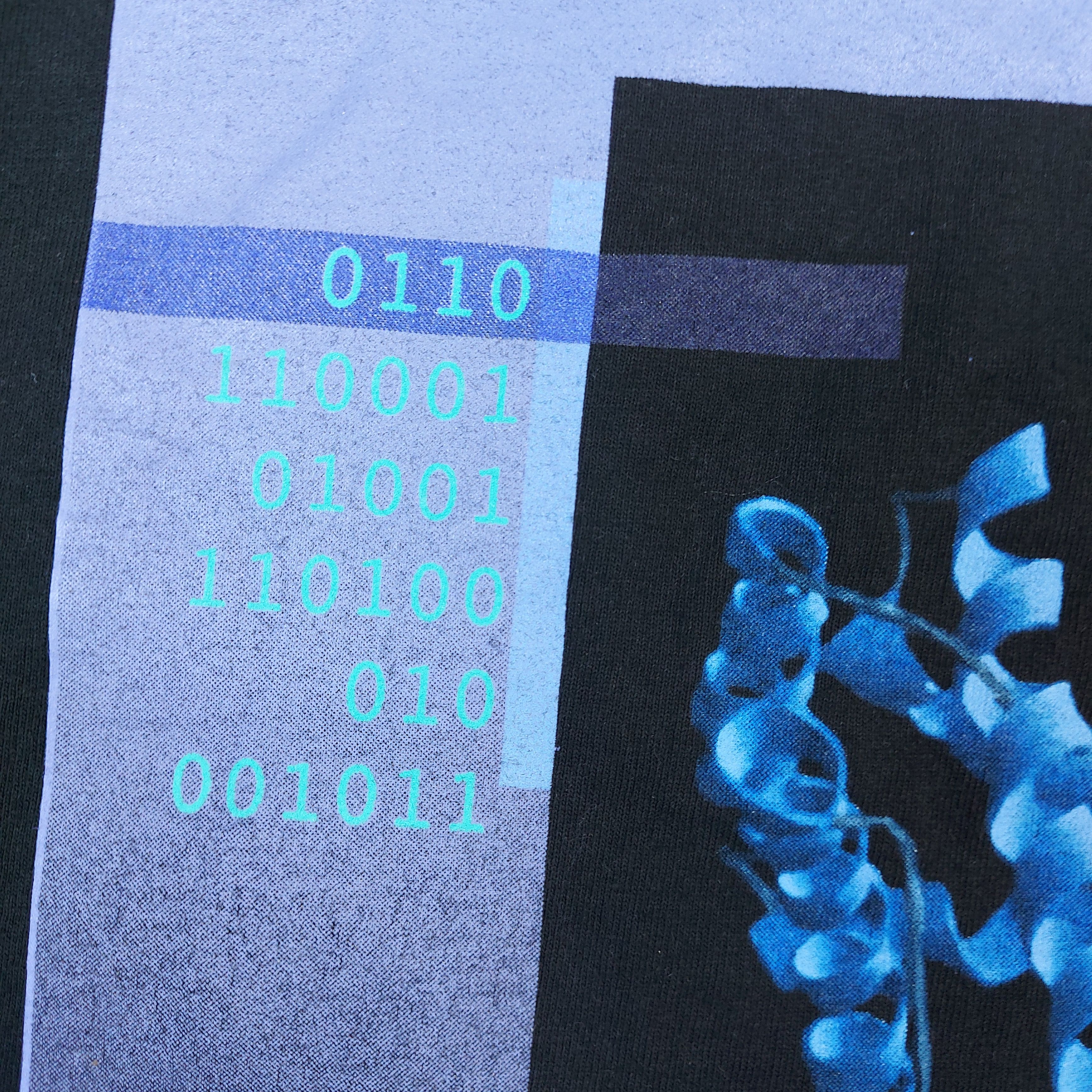 Microsoft Vintage 90s IBM Life Sciences Computer Tech Official TEE Size US L / EU 52-54 / 3 - 10 Thumbnail