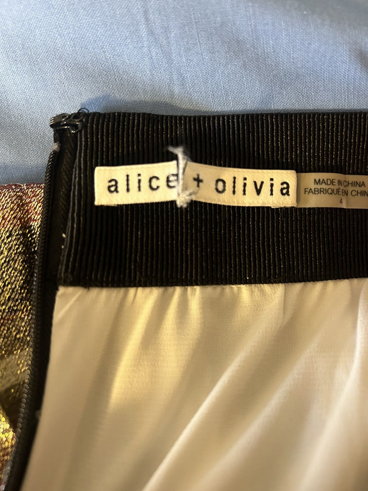 Alice + Olivia alice + olviva multicolored skirt Size 27" / US 4 / IT 40 - 3 Thumbnail