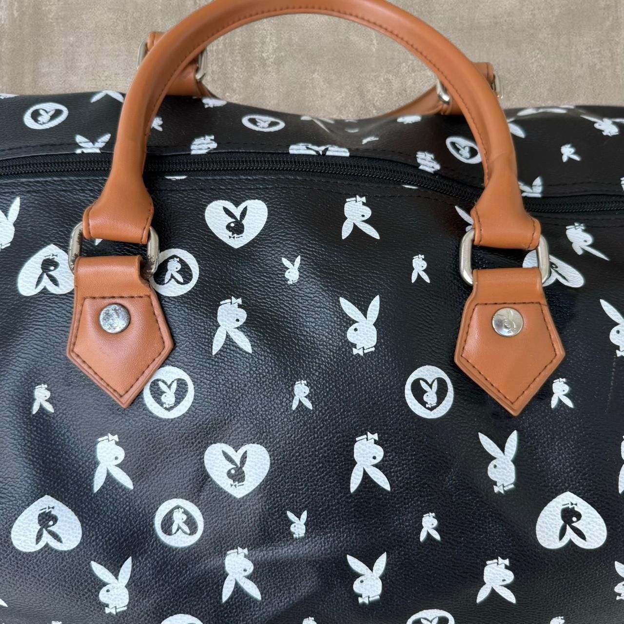 Playboy Authentic Vintage Playboy Duffel from Late 90s/Y2K Era Size ONE SIZE - 7 Thumbnail