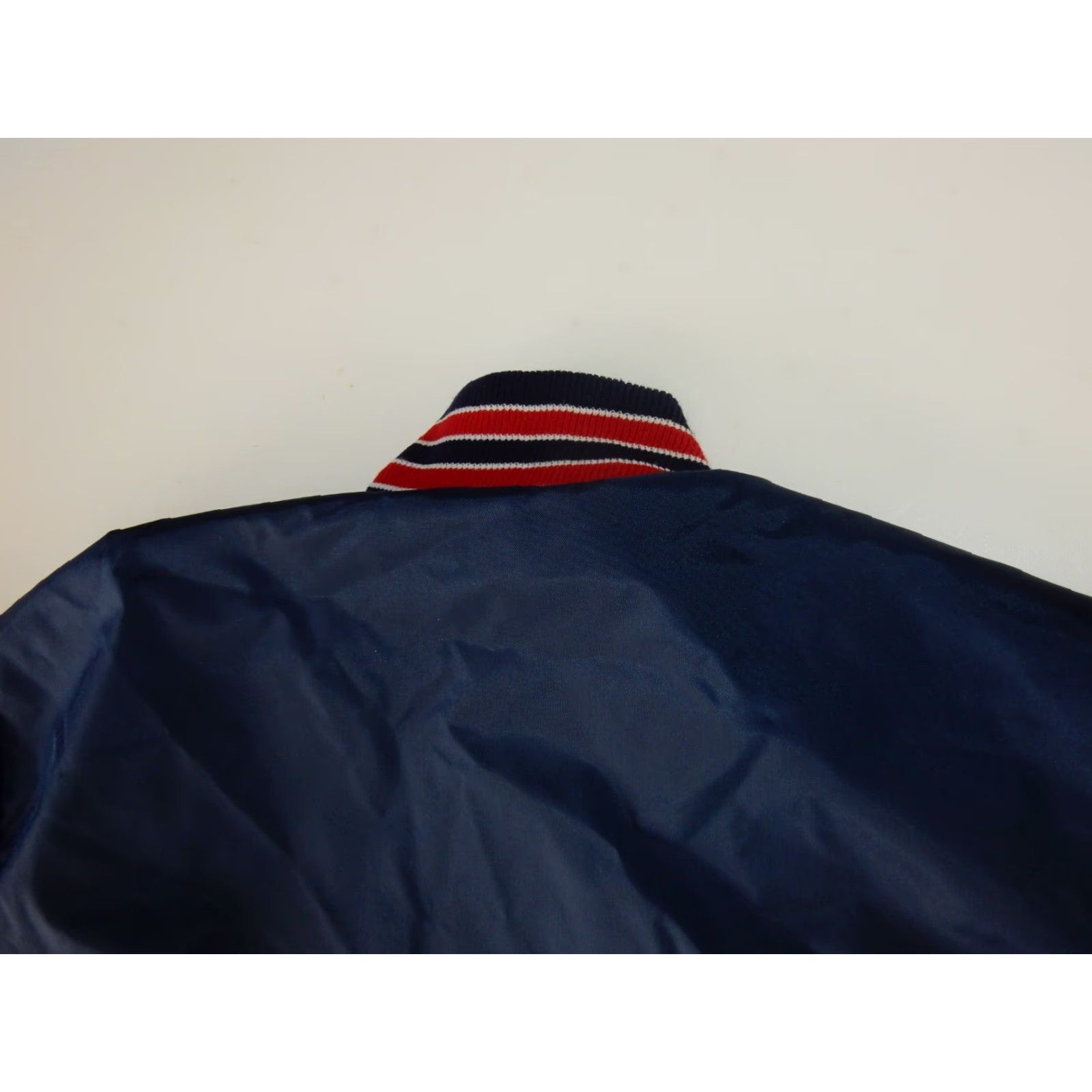 Vintage VINTAGE DeLong Men's Bomber Jacket Size L Blue Nylon 90s Classic US Made Size US L / EU 52-54 / 3 - 3 Thumbnail