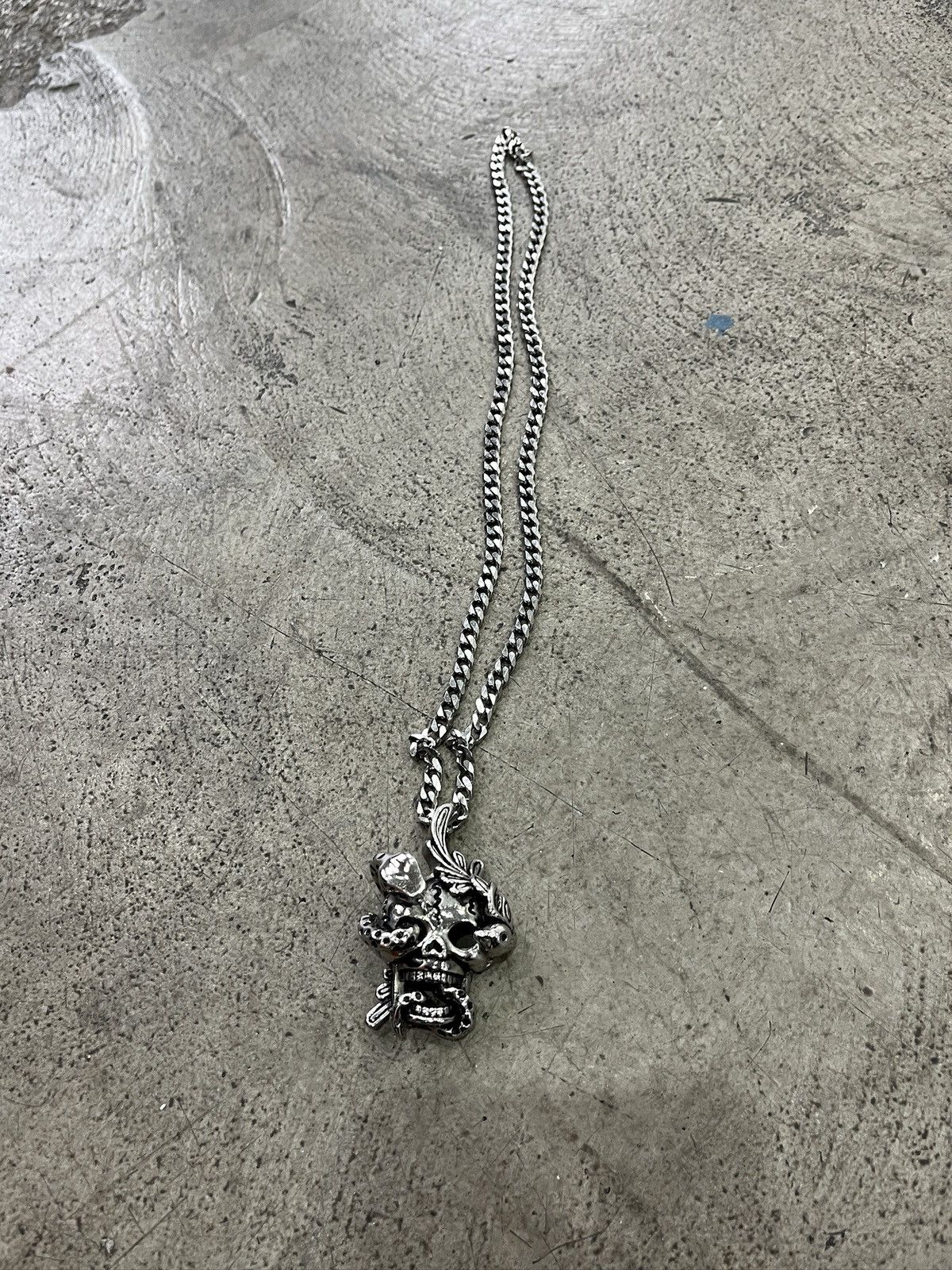Other Vintage Silver Gothic Skull Chain (unisex) Size ONE SIZE - 10 Thumbnail