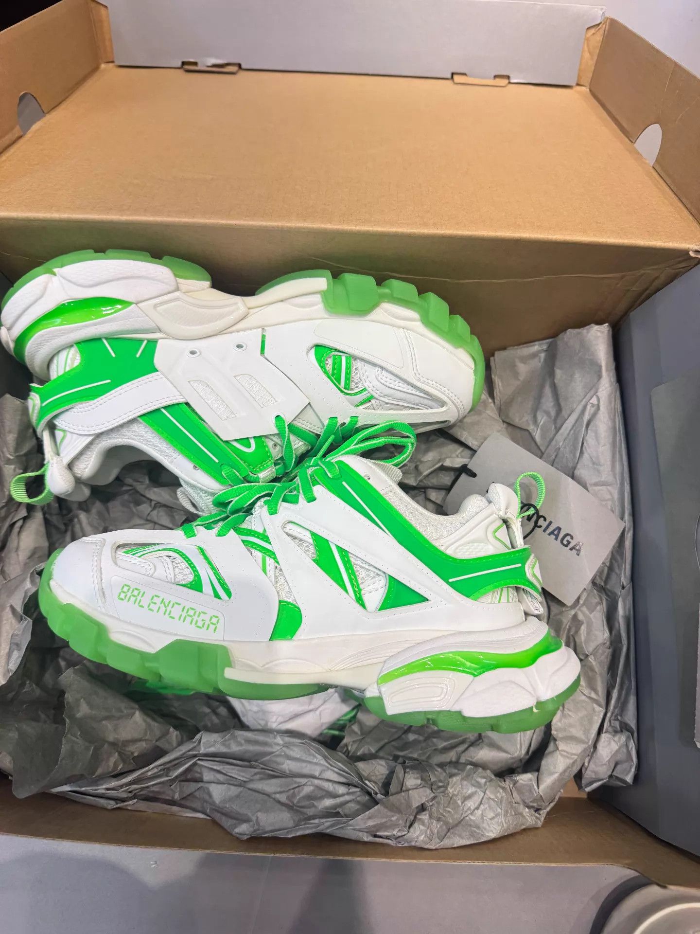 Balenciaga Balenciaga Track 3.0 White Green 34 NIB Size US 4 / IT 34 - 1 Thumbnail