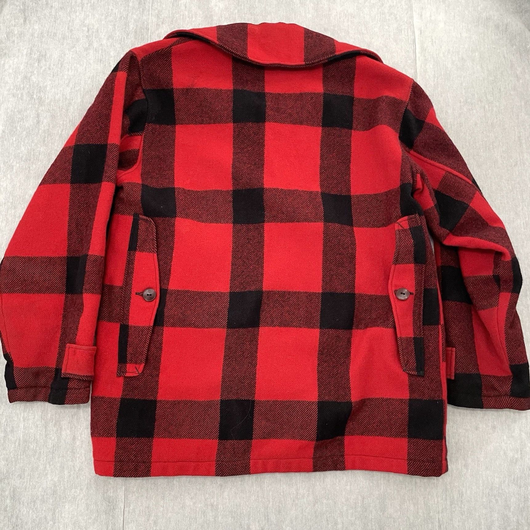 Vintage VINTAGE Woolrich Hunting Jacket Adult Medium Wool Plaid Buffalo Coat Mens Size US XXS / EU 40 - 2 Thumbnail