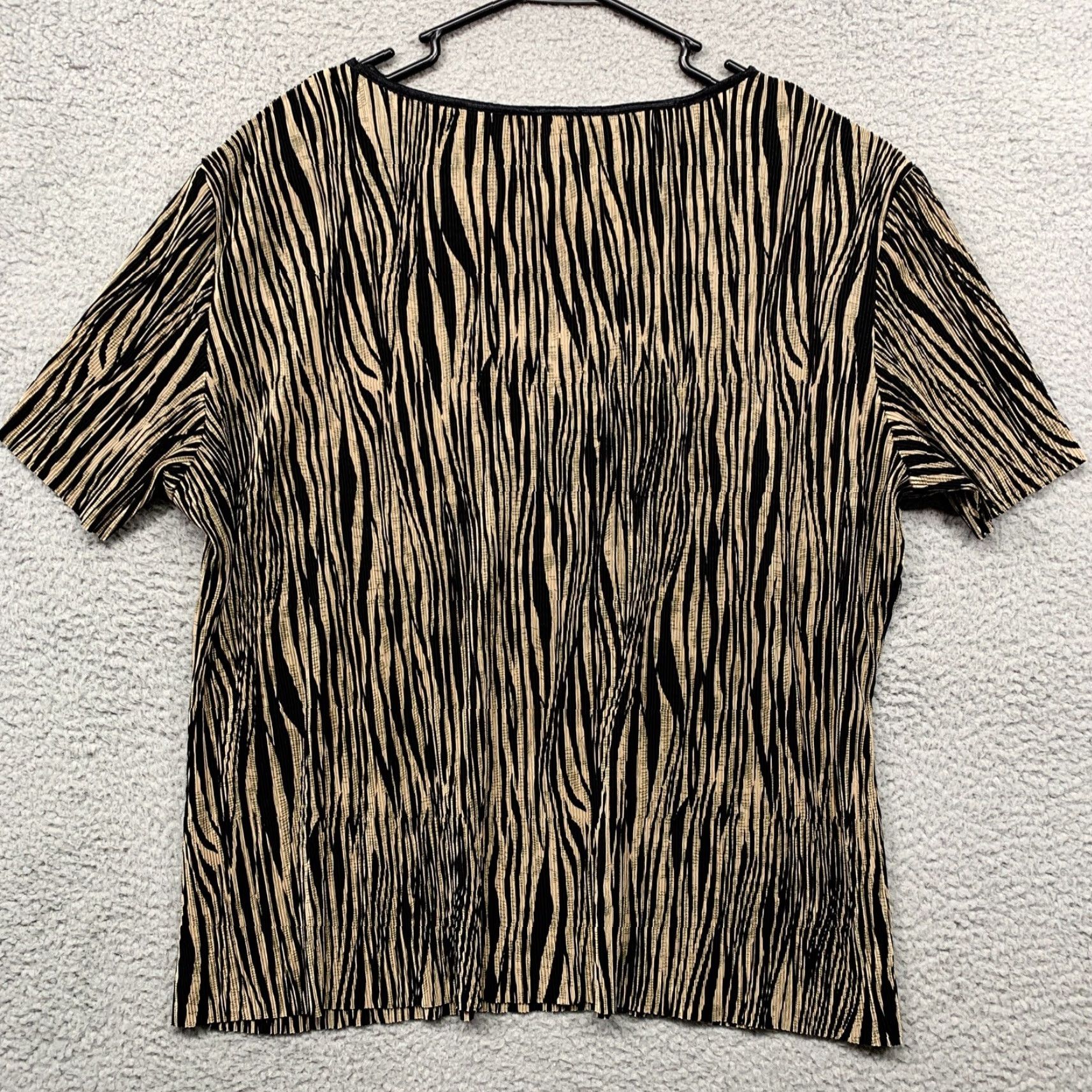 Lee KATHIE LEE Pullover Top Woman's XL Black Tan Textured Soft Stretch Short Sleeve Size XL / US 12-14 / IT 48-50 - 4 Thumbnail
