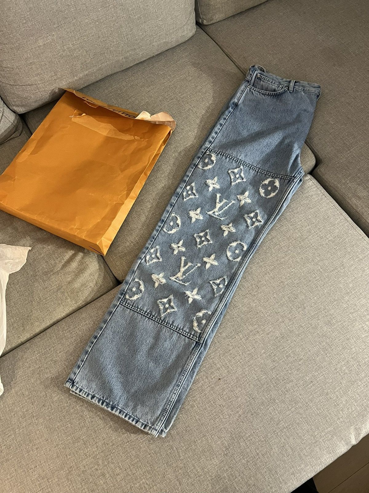 Louis Vuitton Louis Vuitton Denim Skate Jeans Indigo Size US 29 - 18 Thumbnail