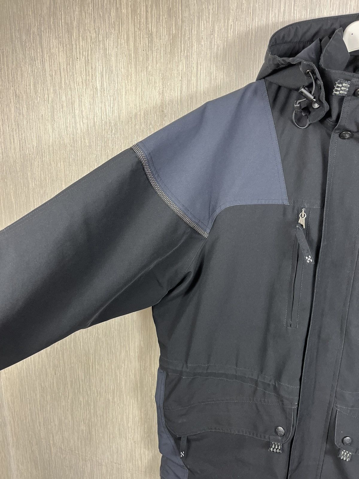 Haglofs × Vintage Vintage Haglofs windstopper rain jacket y2k outdoor coat Size US L / EU 52-54 / 3 - 11 Thumbnail