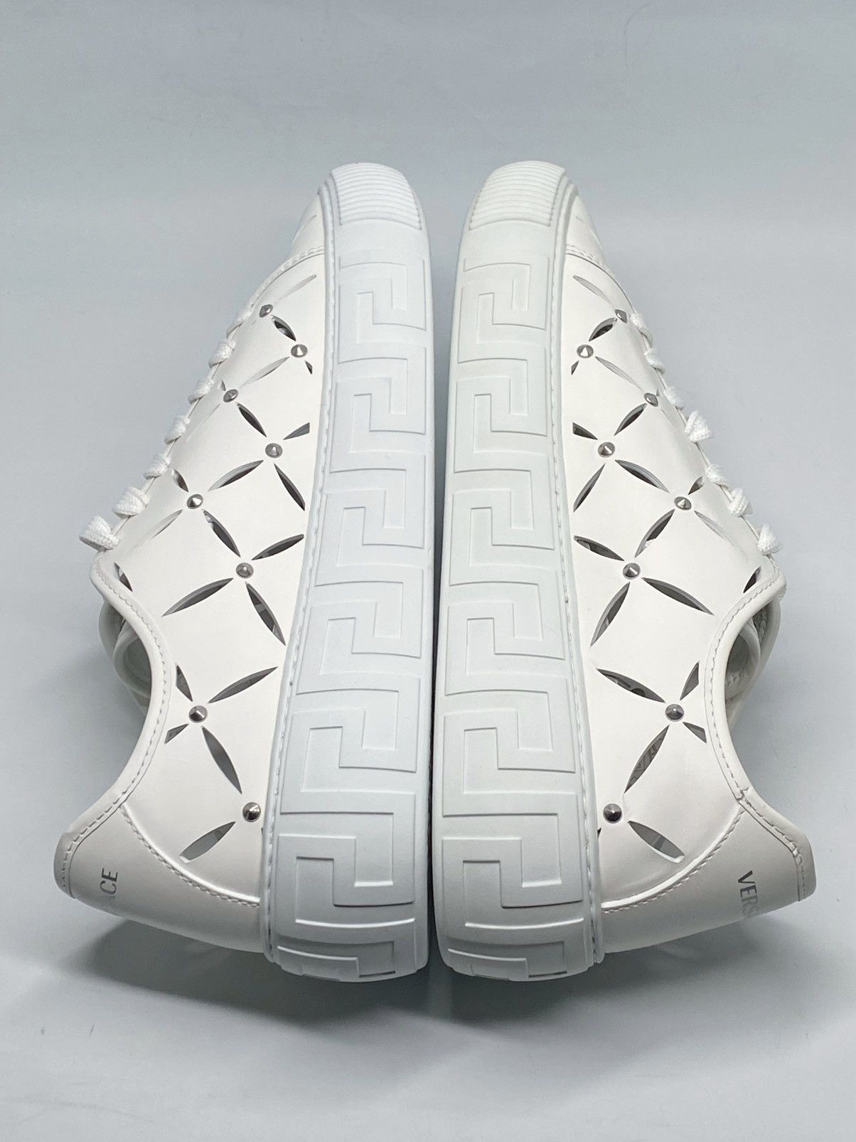 Versace Versace Laser-Cut Low-Top Leather Sneakers size 42/us size 9 Size US 9 / EU 42 - 10 Thumbnail