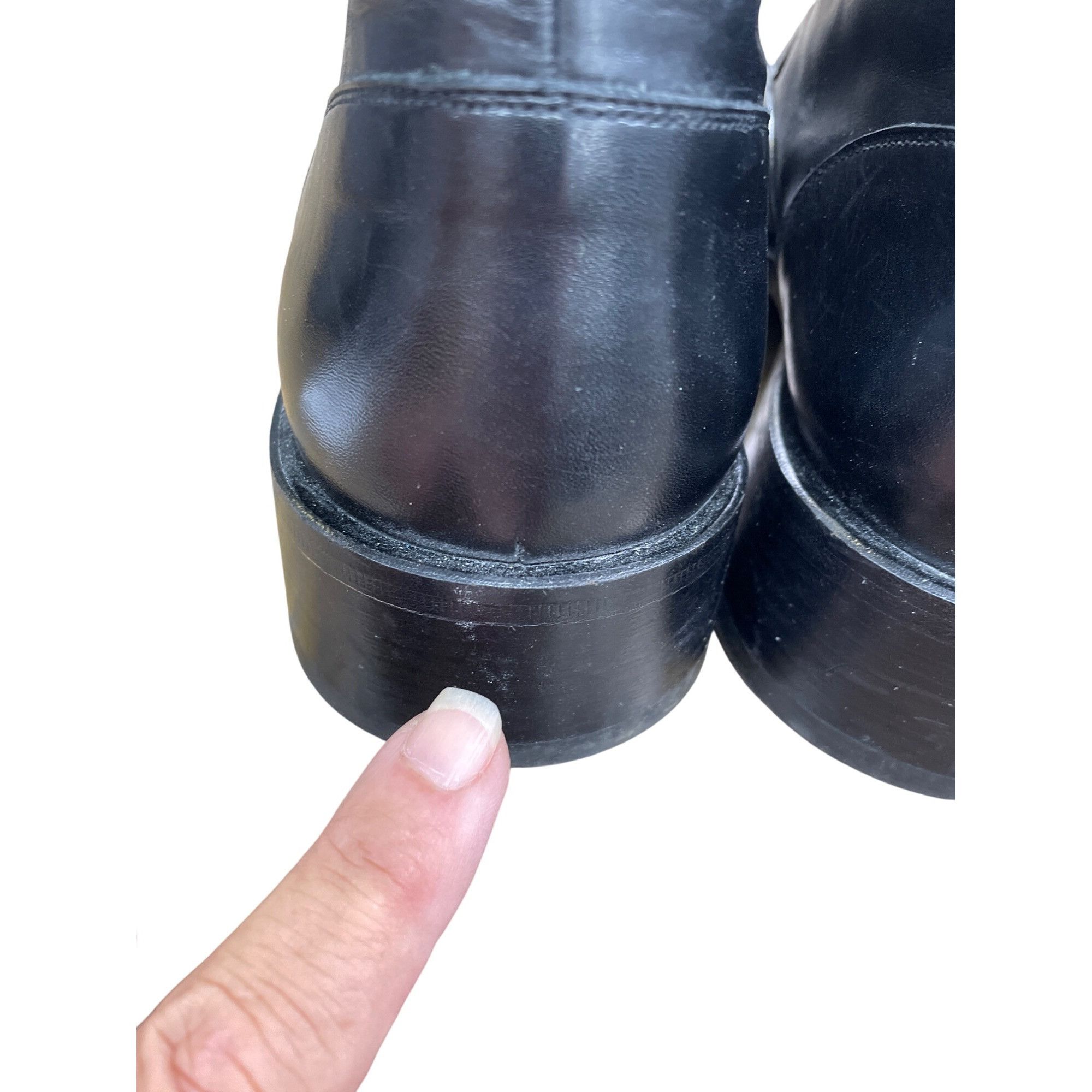 Pierre Cardin Pierre Cardin Mens Black Leather Ankle Chukka Boots Size 12 Size US 12 / EU 45 - 14 Thumbnail