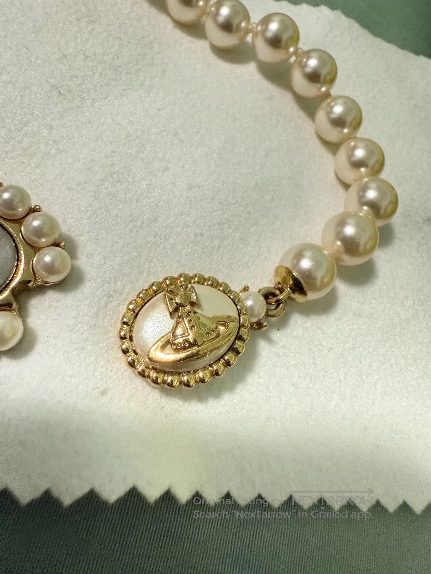 Cartier vintage pearl bracelet with gold accents. Size ONE SIZE - 2 Thumbnail