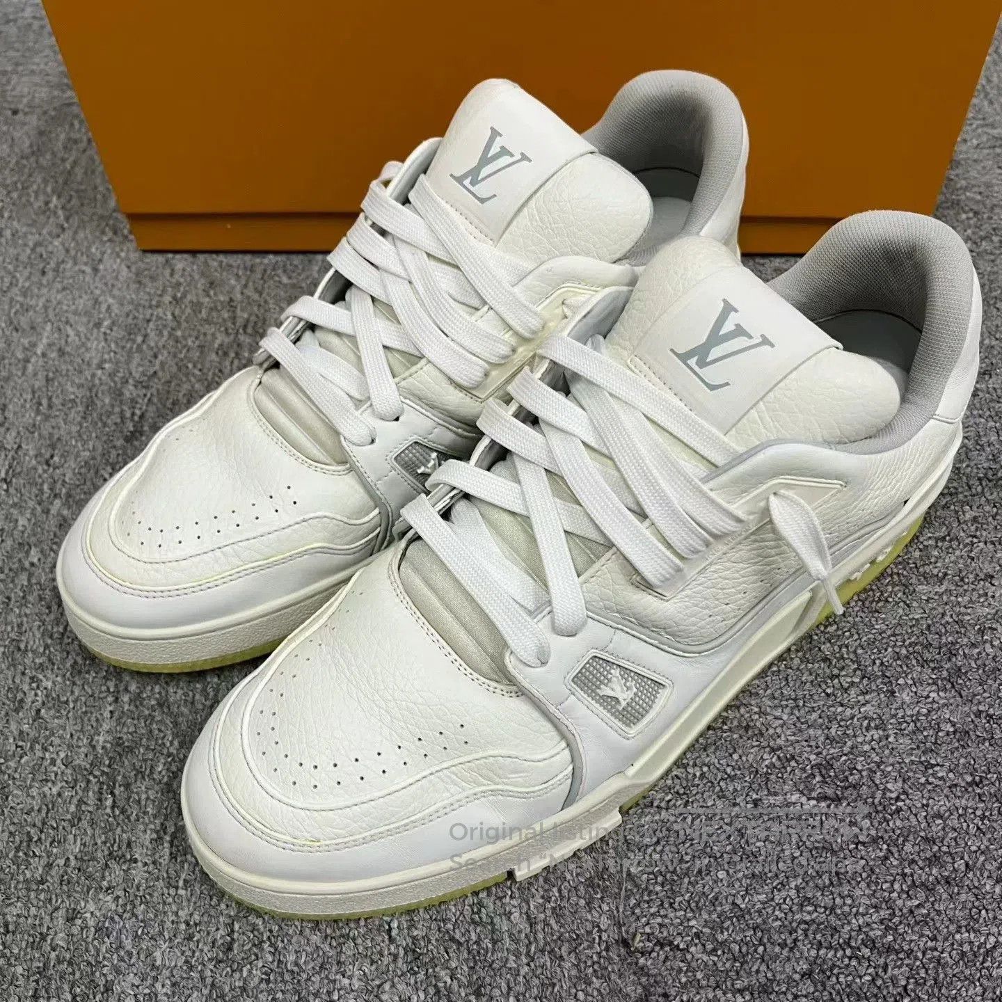 Louis Vuitton louis vuitton white low-top fashion sneakers. Size US 9.5 / EU 42-43 - 1 Thumbnail