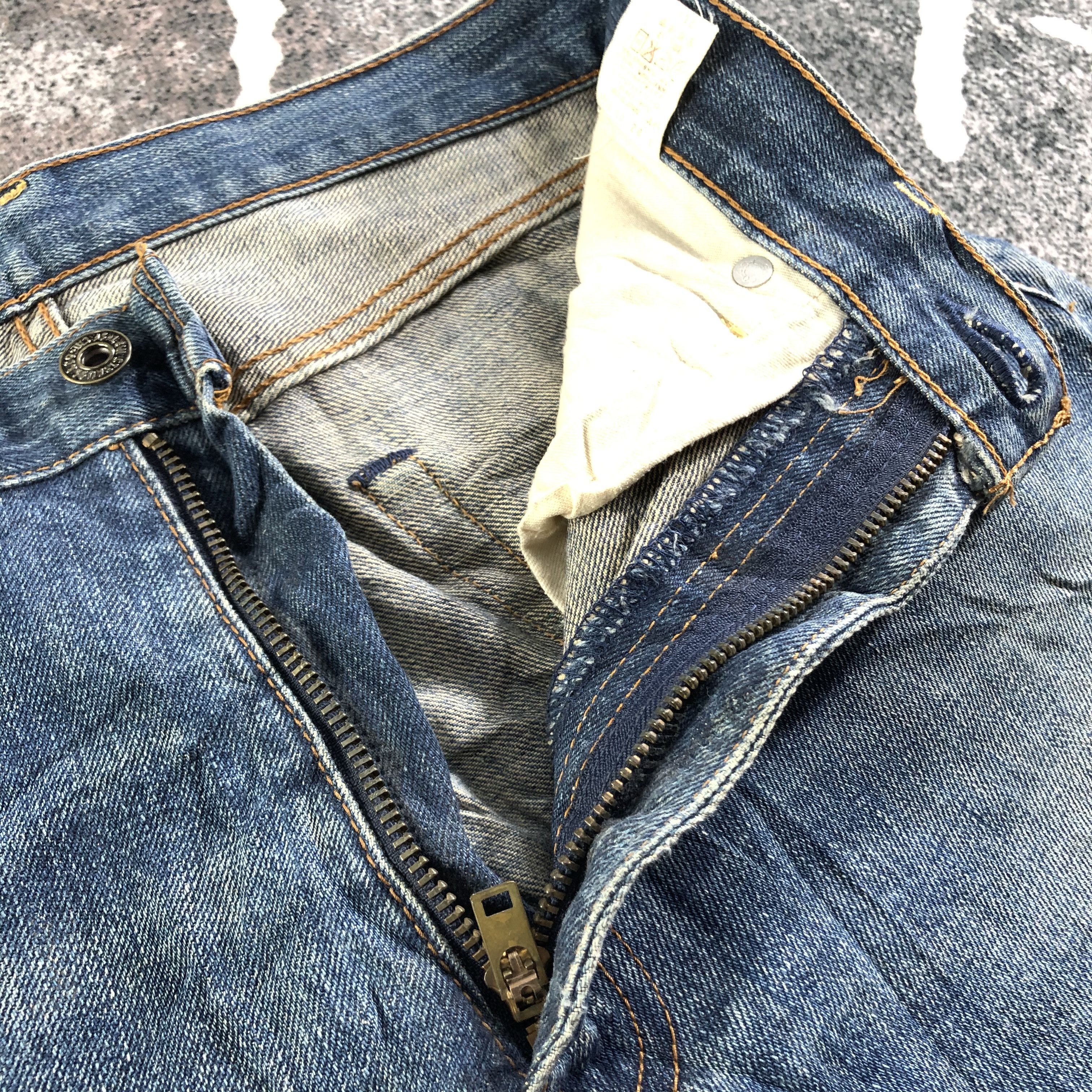 Levi's Vintage Levis 503 Jeans Faded Blue Denim KJ3118 Size US 29 - 9 Thumbnail