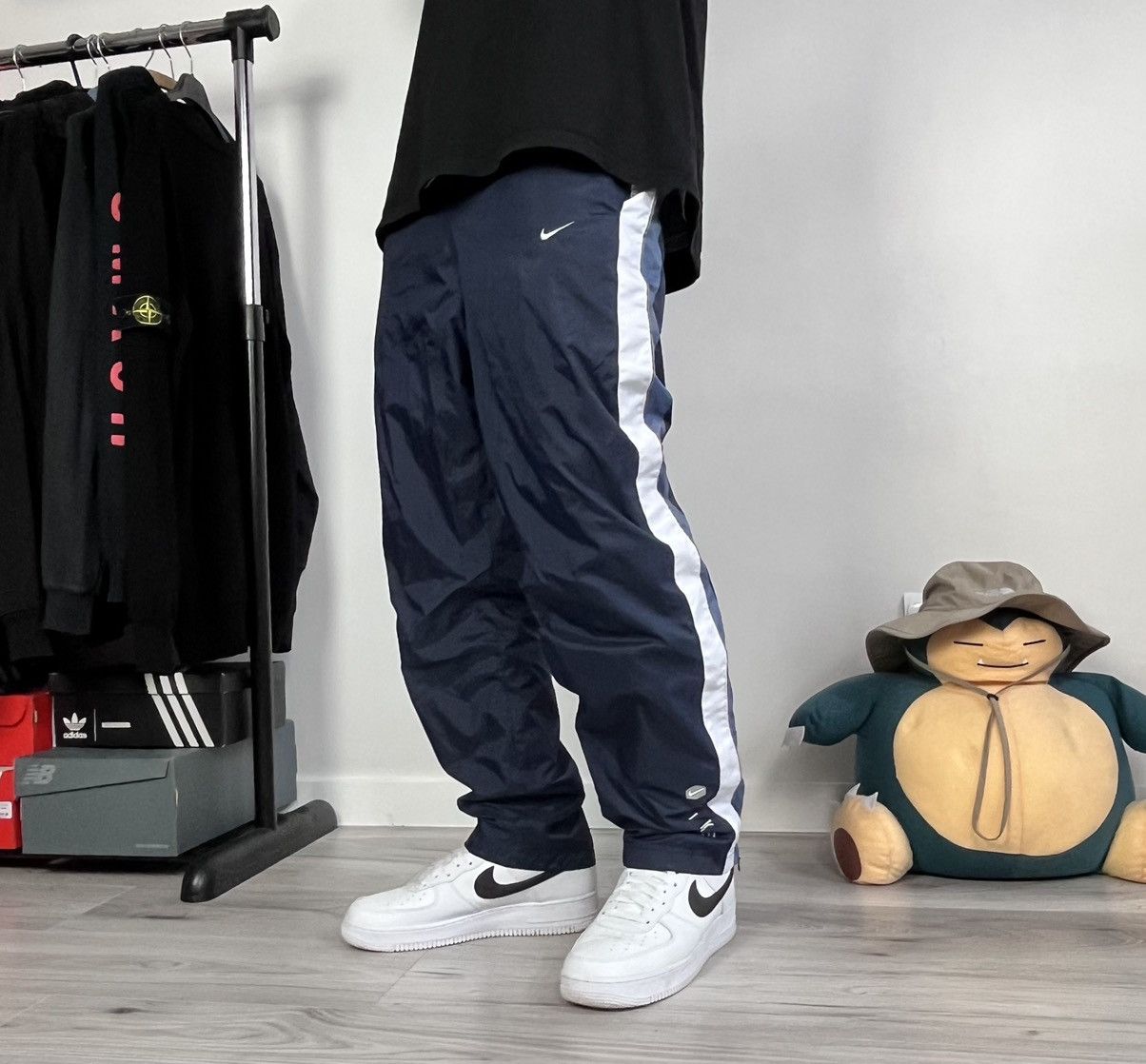 Nike Nike Track Vintage Drill Pants Y2K Baggy Gorpcore Joggers Size US 29 - 1 Thumbnail