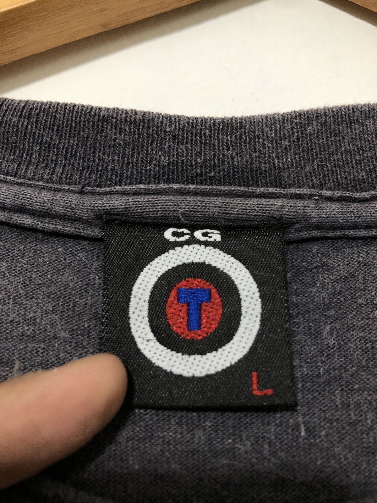 Vintage Vintage CG Oldest T-Shirt Size US M / EU 48-50 / 2 - 4 Thumbnail