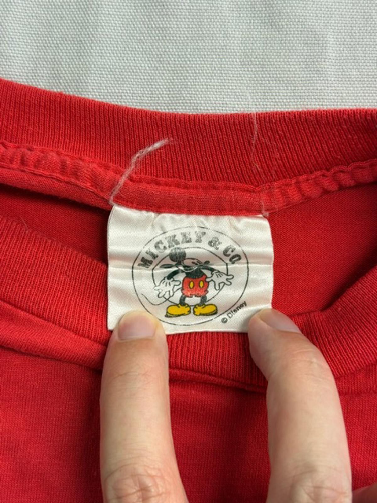Mickey Mouse VTG Mickey & Co T-shirt Mickey Mouse Window 1996 Tee -L Size US L / EU 52-54 / 3 - 2 Thumbnail