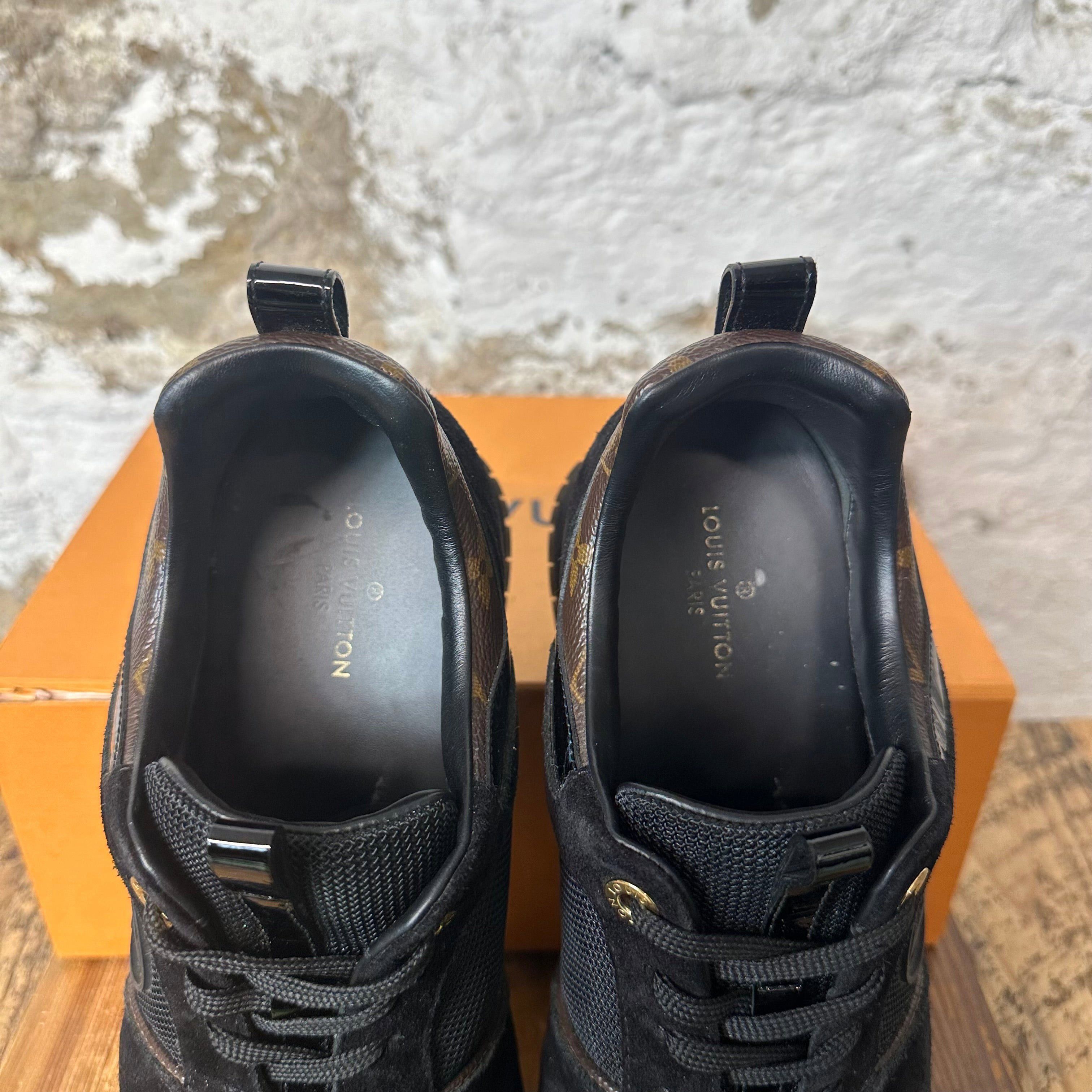 Louis Vuitton Louis Vuitton Black Monogram Runaway Sneaker Sz 6.5 (39) Size US 6.5 / EU 39-40 - 4 Thumbnail