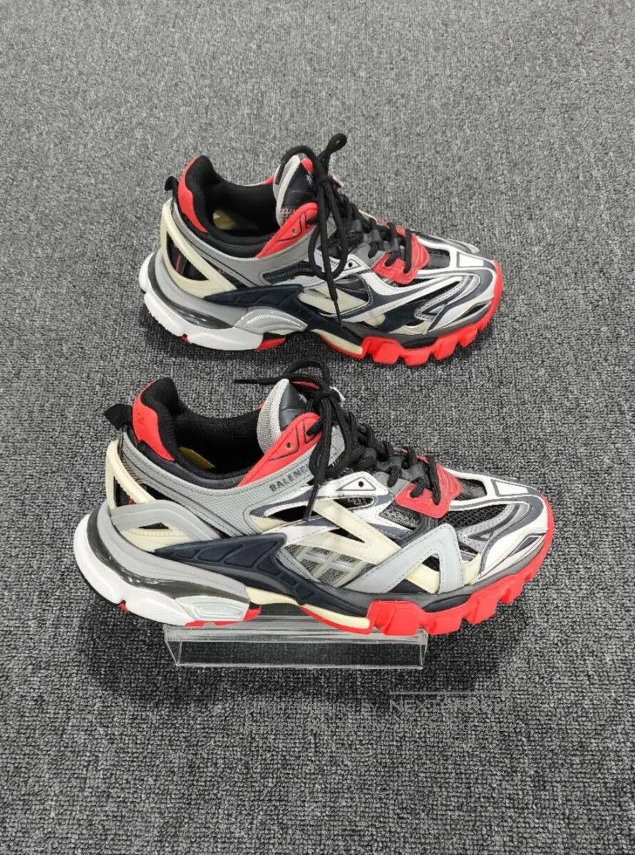 Balenciaga Balenciaga Track 2.0 Dad Shoes. Size US 7 / IT 37 - 3 Thumbnail