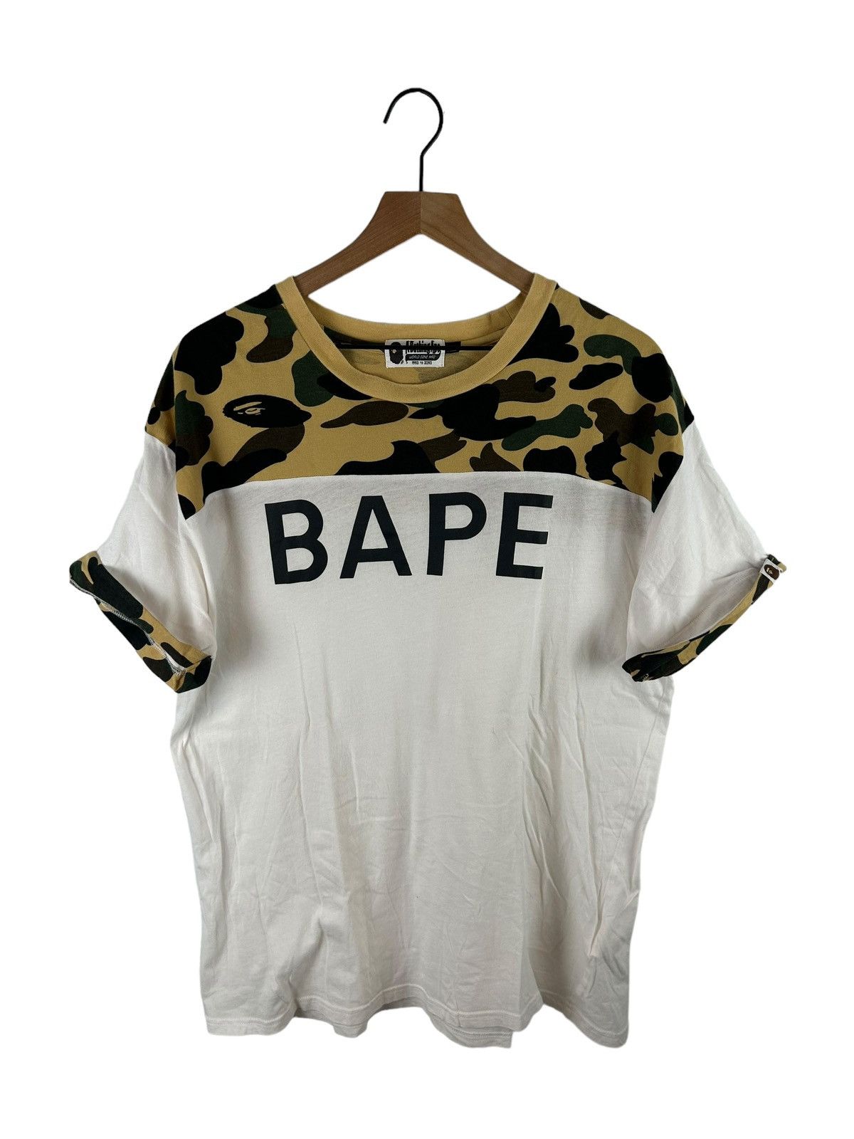 Bape 1st Camo Tee Size ONE SIZE - 1 Thumbnail