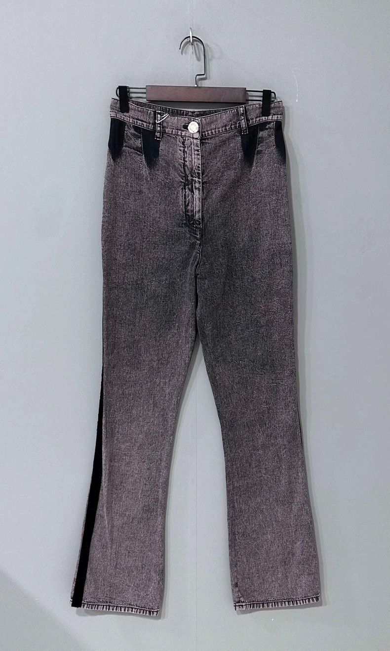 Chanel Chanel Ash color-matched jeans 2504-Nextarrow Size 25" / US 0 / IT 36 - 1 Thumbnail