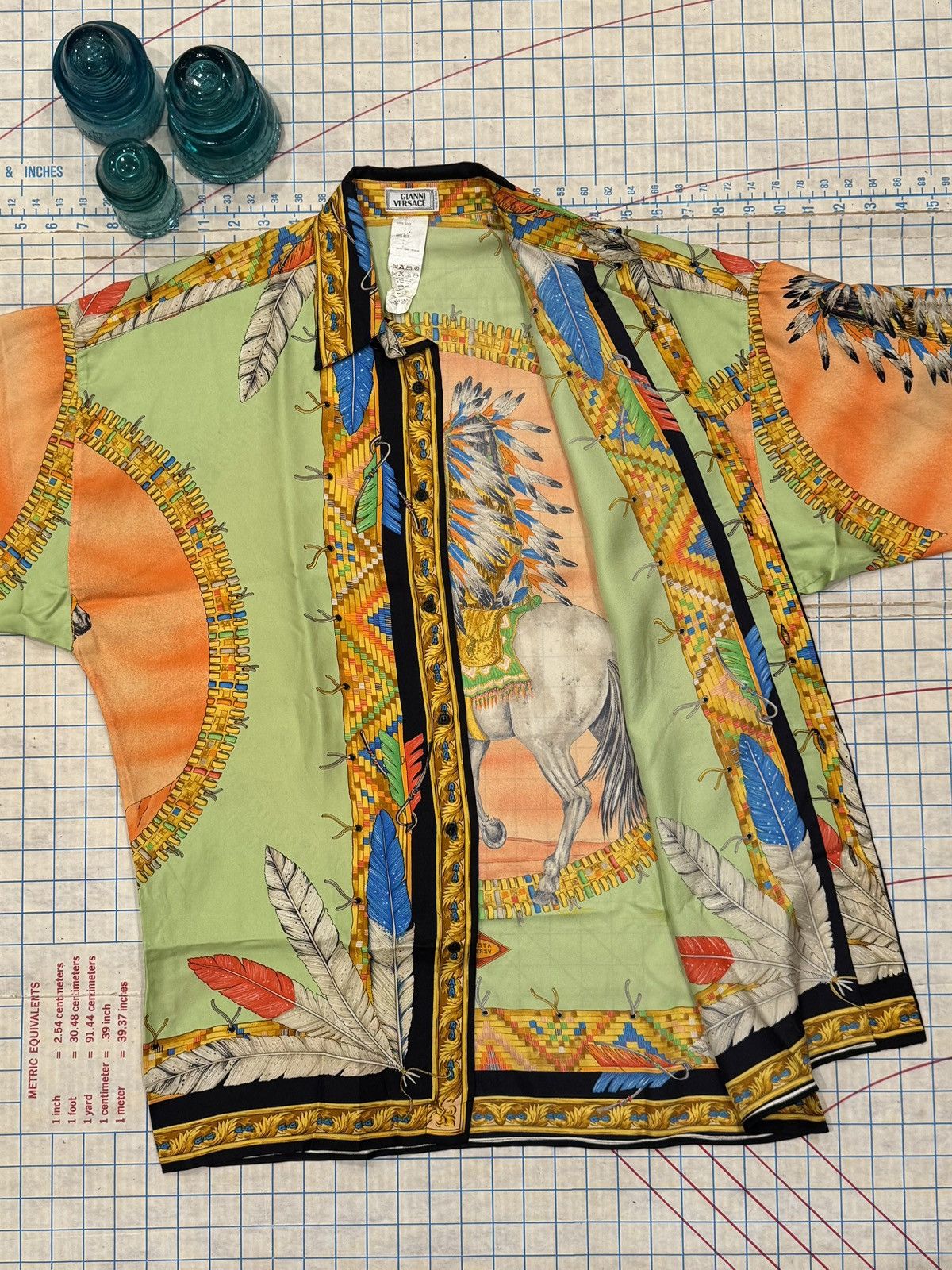 Versace Vintage Gianni Versace Native American Silk Button Up Shirt Size US L / EU 52-54 / 3 - 10 Thumbnail
