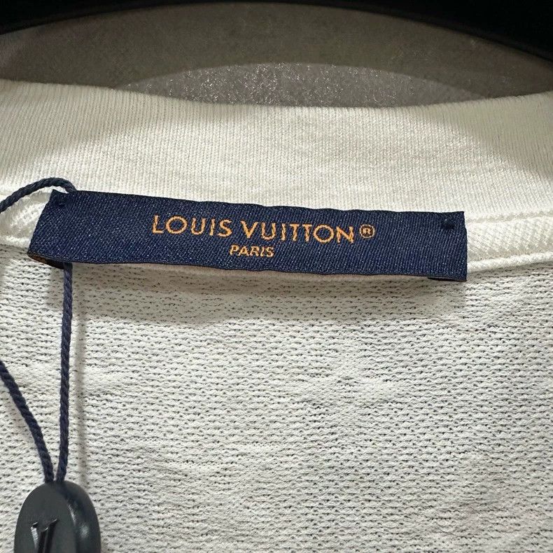 Louis Vuitton Louis Vuitton White plant flower embroidery short sleeve Size US XL / EU 56 / 4 - 4 Thumbnail