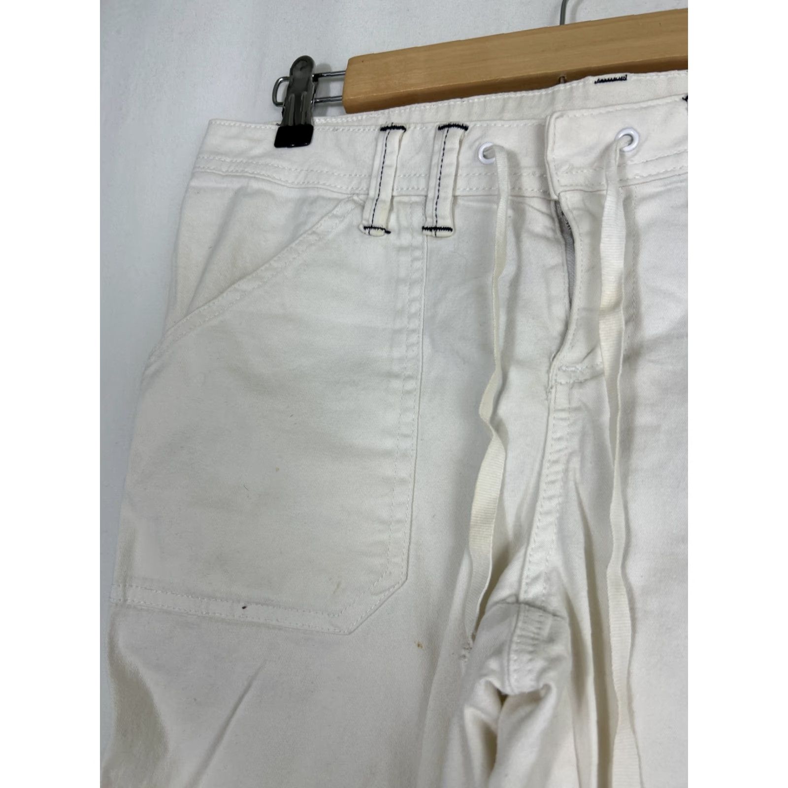 Vintage LE TIGRE Pants White W/ Navy Stitching Size 11 Capris Cropped Tie Cuffs Juniors Womens Capris Cropped Size 32" / US 10 / IT 46 - 6 Thumbnail