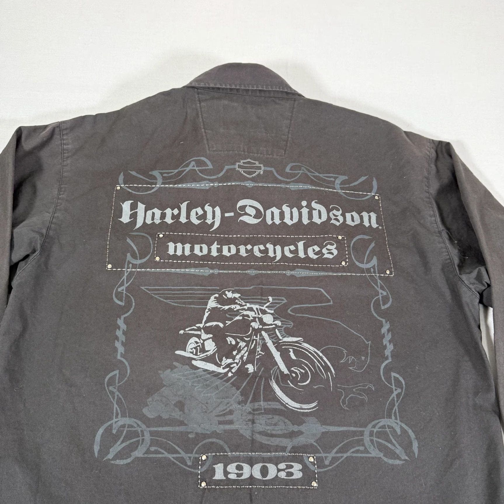 Harley Davidson VINTAGE Harley-Davidson Shirt Mens Medium Long Sleeve Button-Up Motorcycle 1903 Graphic Print Size US M / EU 48-50 / 2 - 7 Thumbnail