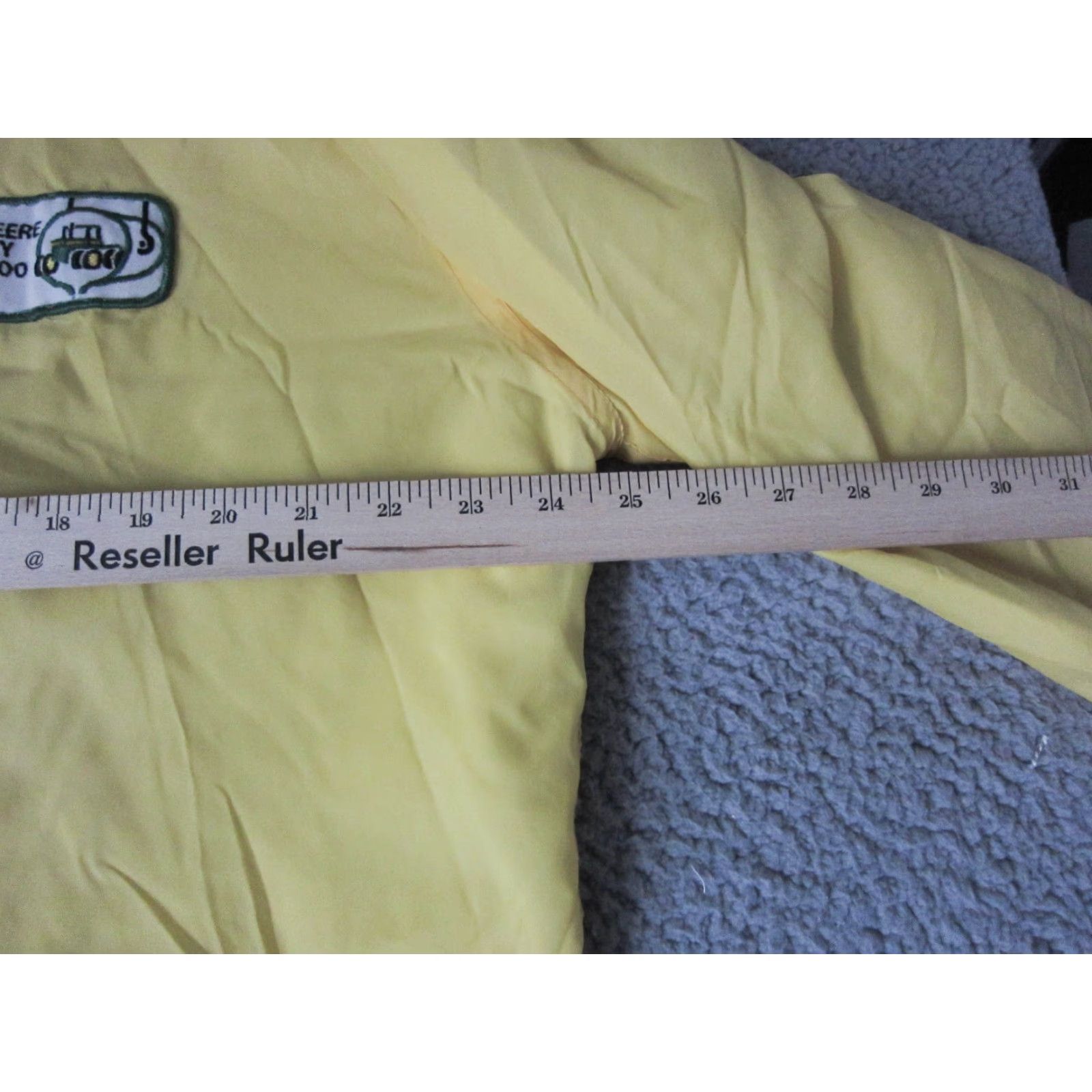 John Deere VINTAGE John Deere Jacket Mens L Yellow Bomber Satin Nylon UAW 80s Workwear Short Snap Coat Size US L / EU 52-54 / 3 - 6 Thumbnail
