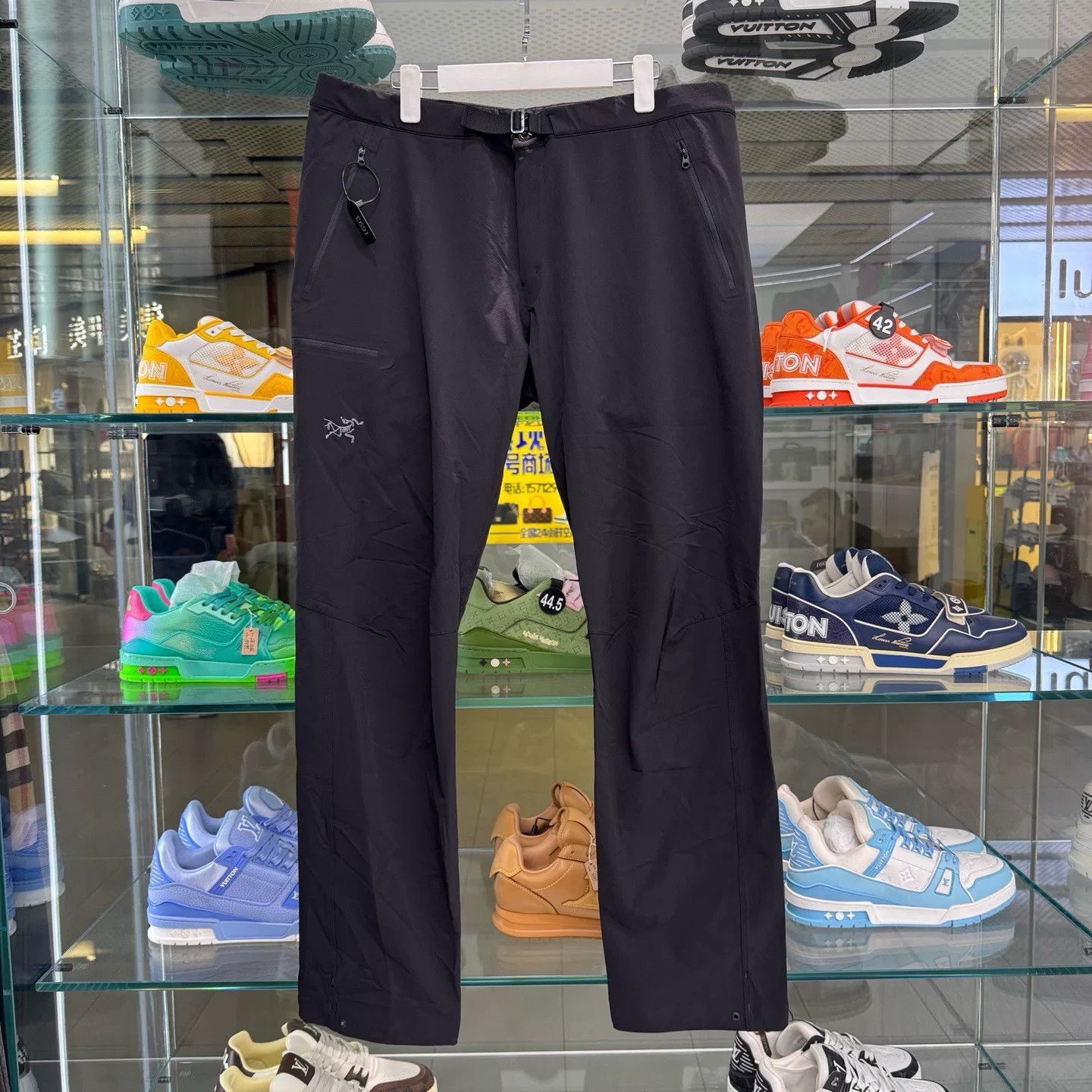 Arc'teryx Arcteryx GAMMA LT Black XL Softshell Pants Size US 28 / EU 44 - 1 Thumbnail
