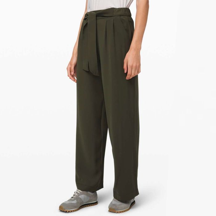 Lululemon Lululemon Noir Pants in Olive Green Paper Bag Pants Size