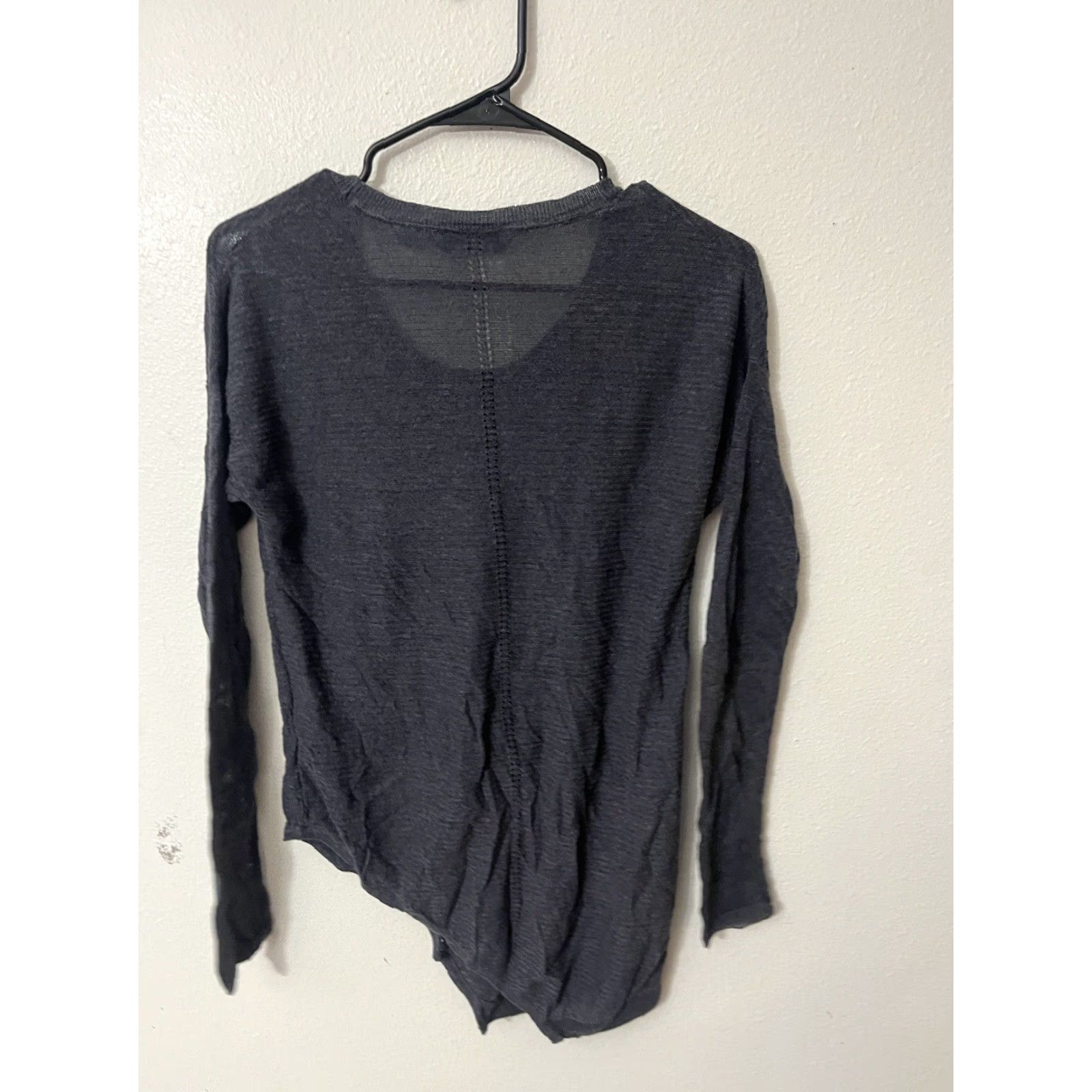 Vintage Simply Vera Vera Wang Top Women’s S Gray Long Sleeve Asymmetrical Blouse Size S / US 4 / IT 40 - 3 Thumbnail
